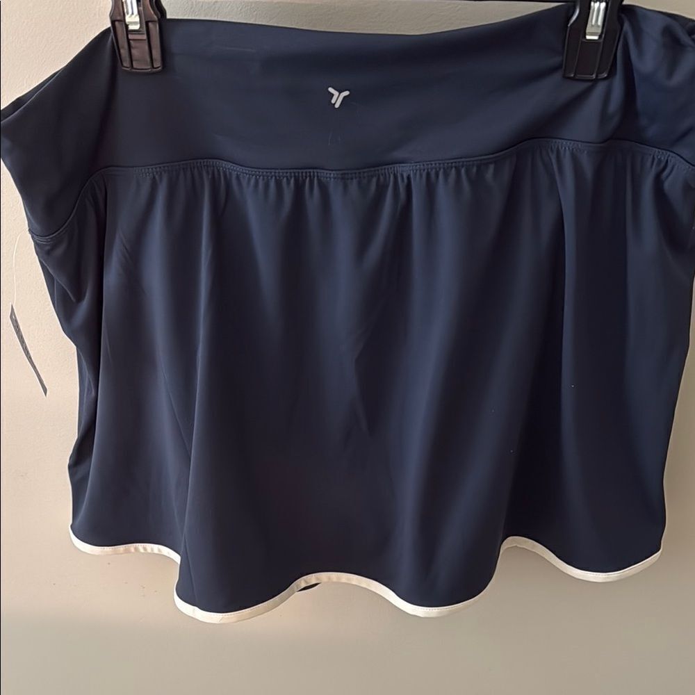 Old Navy Blue and White Skorts with Elastic Waistband - Picture 5 of 5